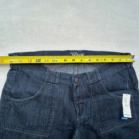 Old Navy NWT Women's "The Diva" Flared Jeans, size 6 Regular Wide Leg Boot Cut - Picture 13 of 16